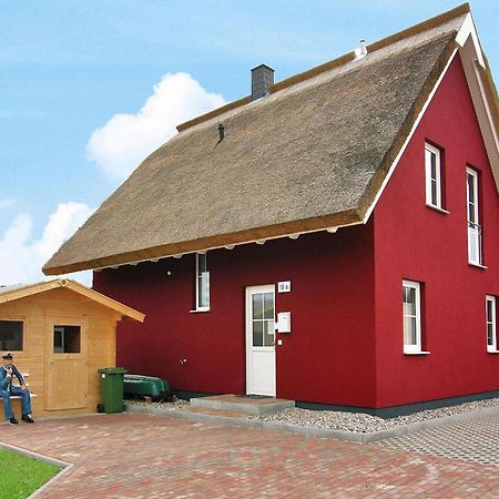 Ferienhaus Lotsenhaus Am Breetzer Bodden In Vieregge 외부 사진